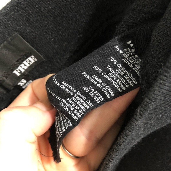 Comfy Wilfred Free Jogger from Aritzia - Picture 11 of 15